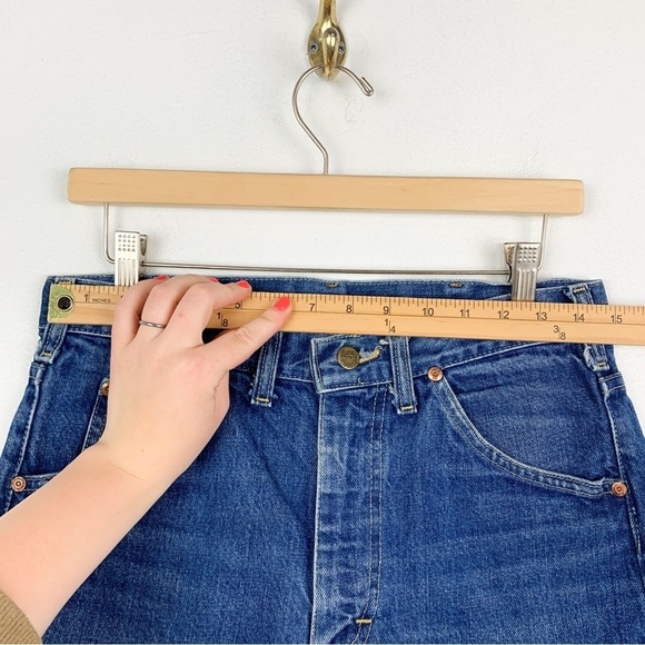 VTG 90s Lee High Waisted Denim Cut Off Shorts Sz 28 - Picture 7 of 8